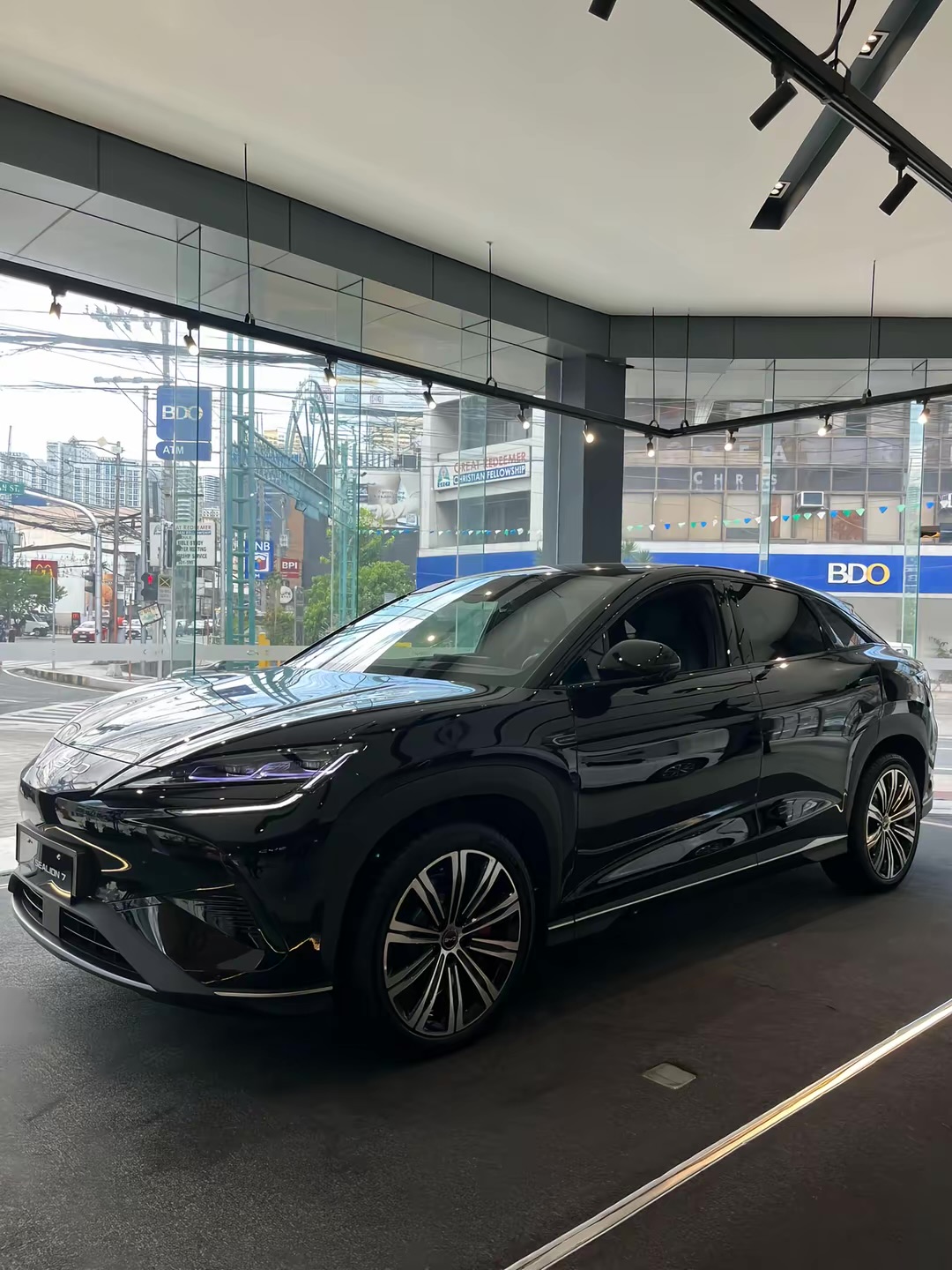 BYD Sealion 7